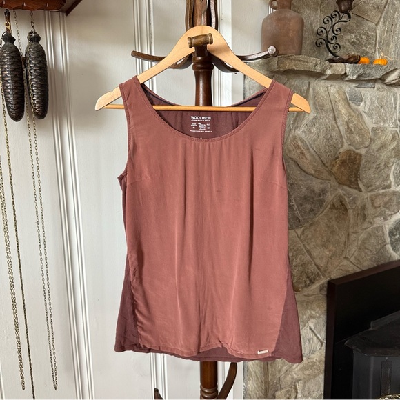 Woolrich Tops - Woolrich Silk Sleeveless Lounge Top